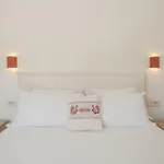 Eleganza E Design Nel Cuore Di - E Movida Villasimius