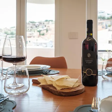 Eleganza E Design Nel Cuore Di - E Movida Appartamento