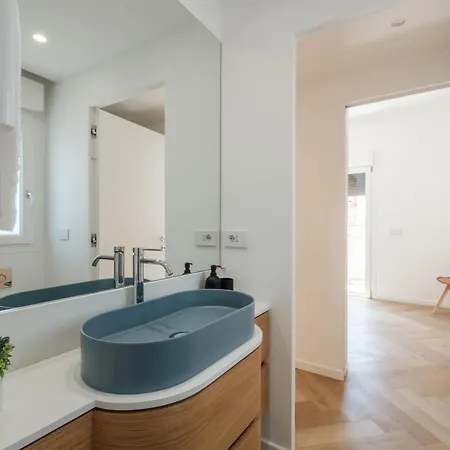 Appartamento Eleganza E Design Nel Cuore Di - E Movida Villasimius