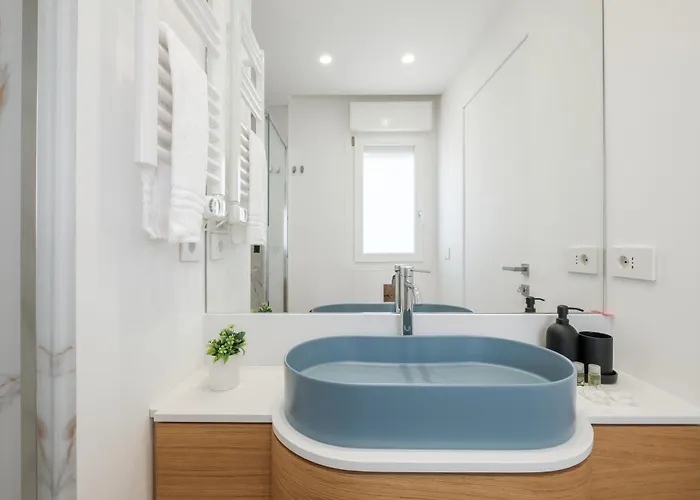 Eleganza E Design Nel Cuore Di - E Movida Villasimius