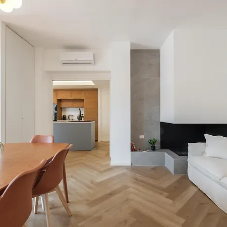 公寓 Eleganza E Design Nel Cuore Di - E Movida *