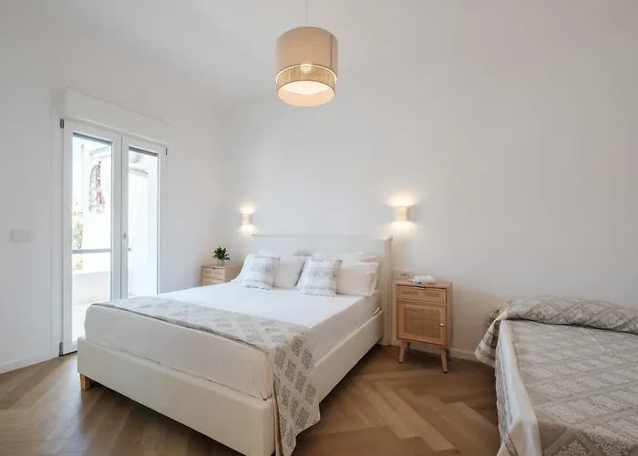 Eleganza E Design Nel Cuore Di - E Movida Apartamento *