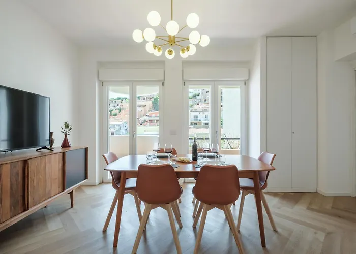 Eleganza E Design Nel Cuore Di - E Movida וילסימיוס